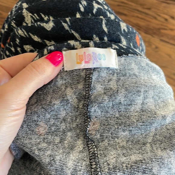 LuLaRoe duster - Picture 8 of 9